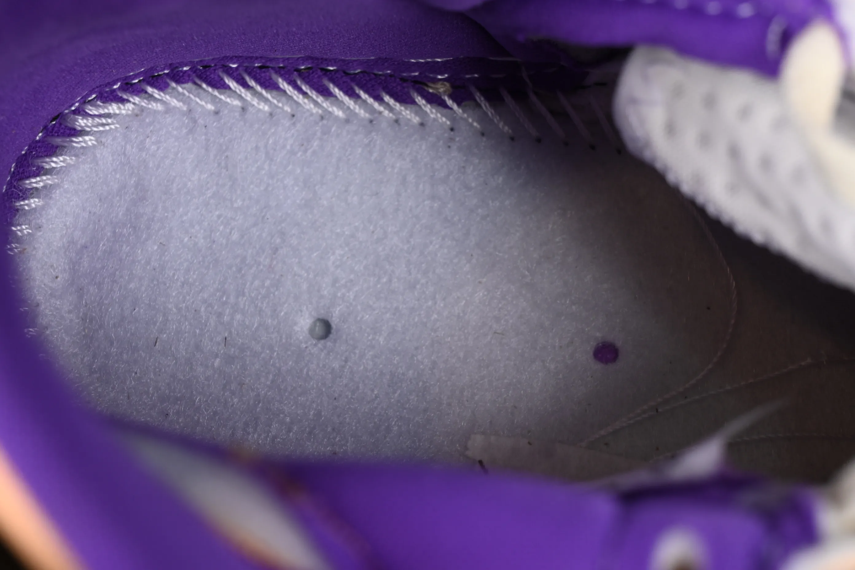 All categories Air Jordan Jordan series basketball shoes Air Jordan 1 High Air Jordan 1 Zoom CMFT AJ1 Joe 1 gray and purple color matching DV1307-205